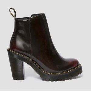 DR MARTENS MAGDALENA ARCADIA HEELED CHELSEA BOOTS